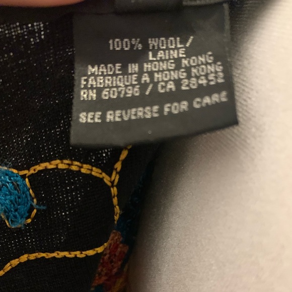 Andrea Jovine 100% Wool Embroidered Cardigan - Picture 6 of 7